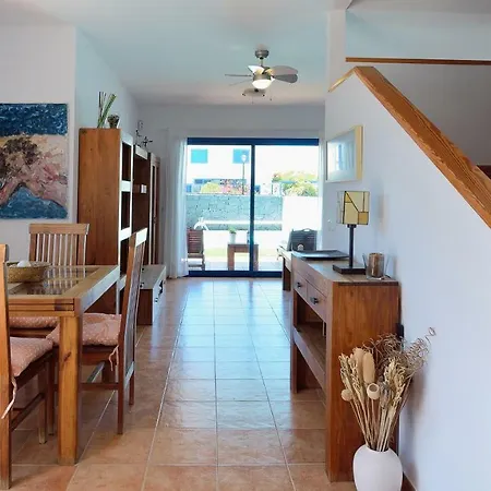 Olga Playa Blanca